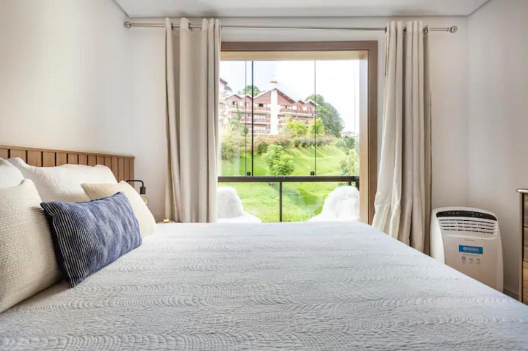 Nosso Loft Encantador Em Campos do Jordão Esterno foto