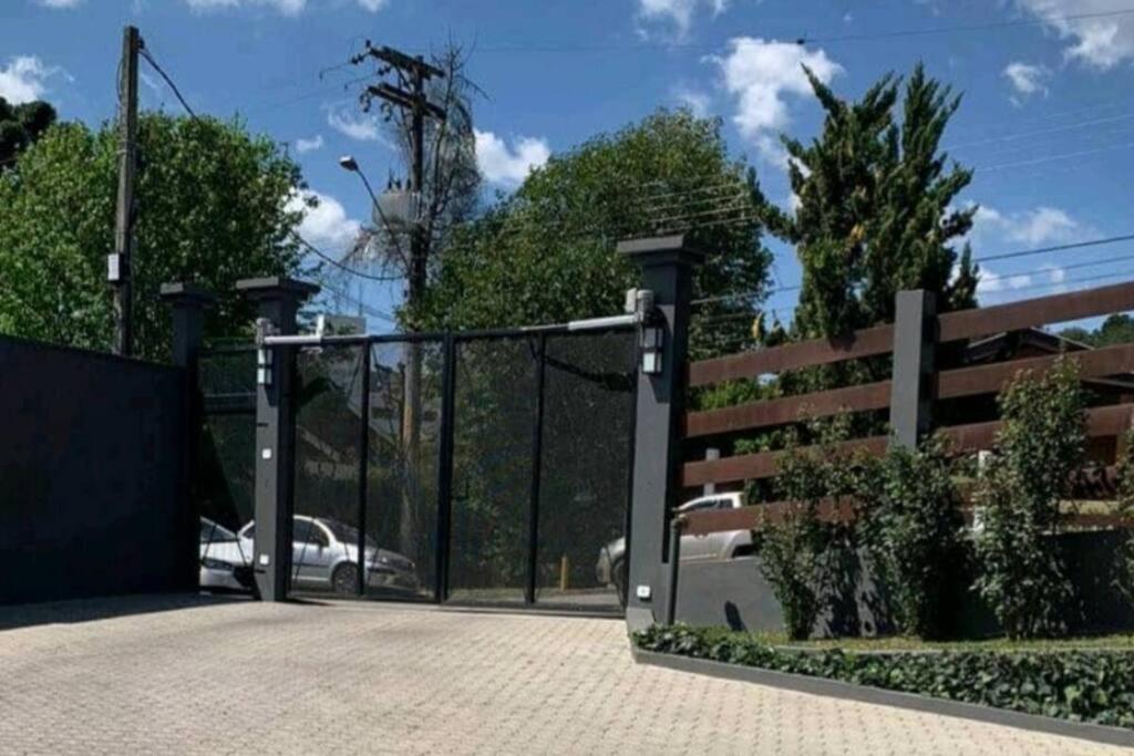 Nosso Loft Encantador Em Campos do Jordão Esterno foto